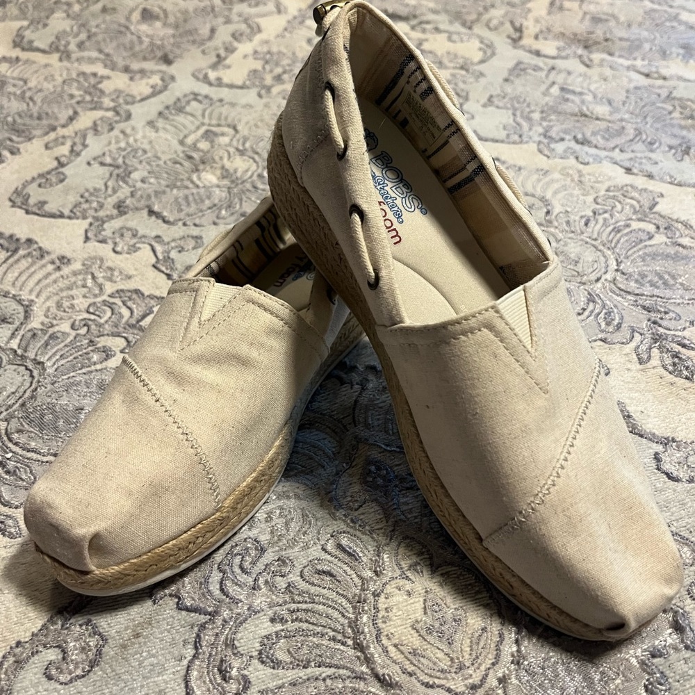 BOBS by Skechers slip ons
